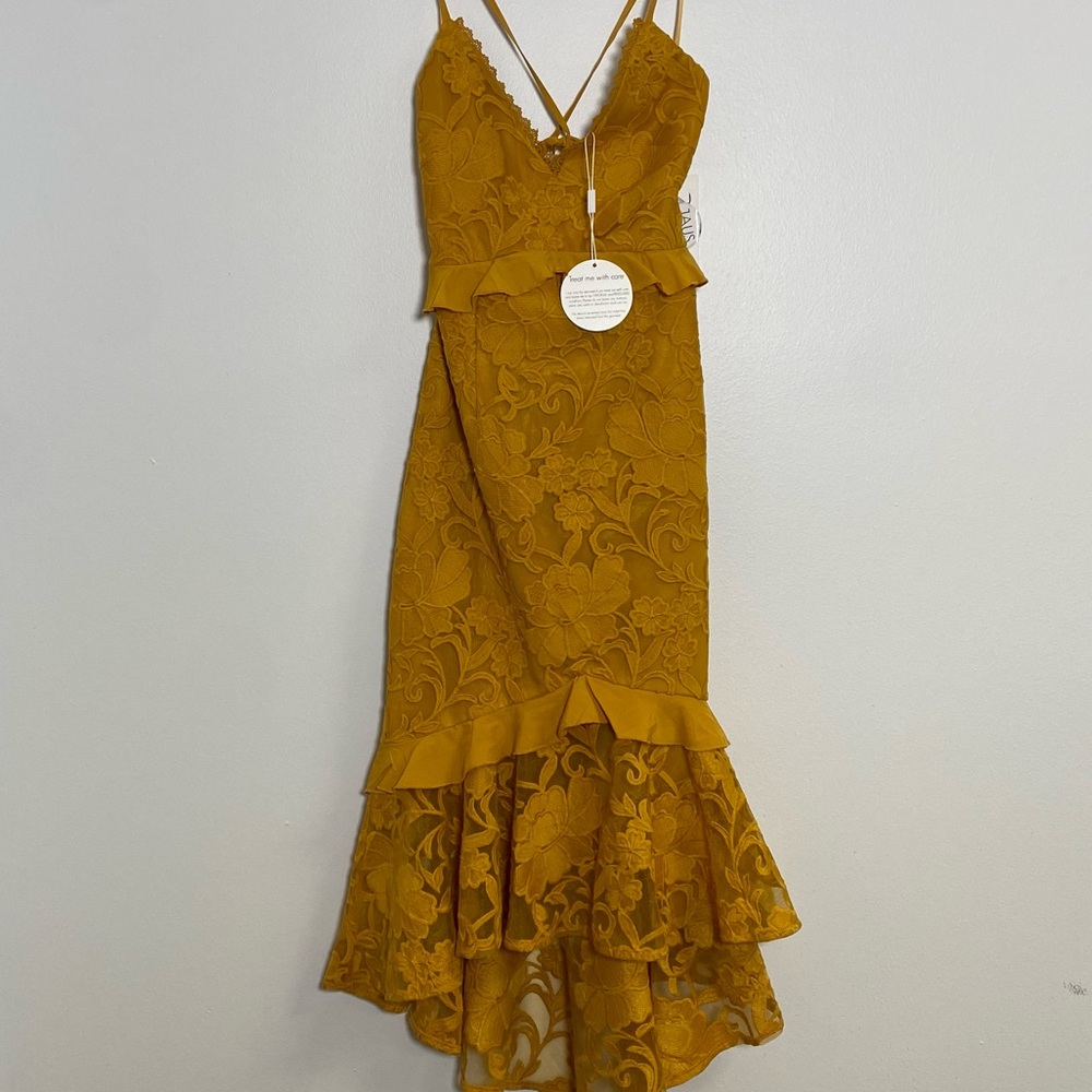 Two Sisters The Label Yellow Dress